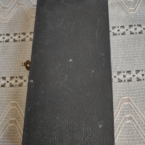 Raimond Sheffield Silver Plate Berry Spoon and Fork Servers - Picture 3 of 3